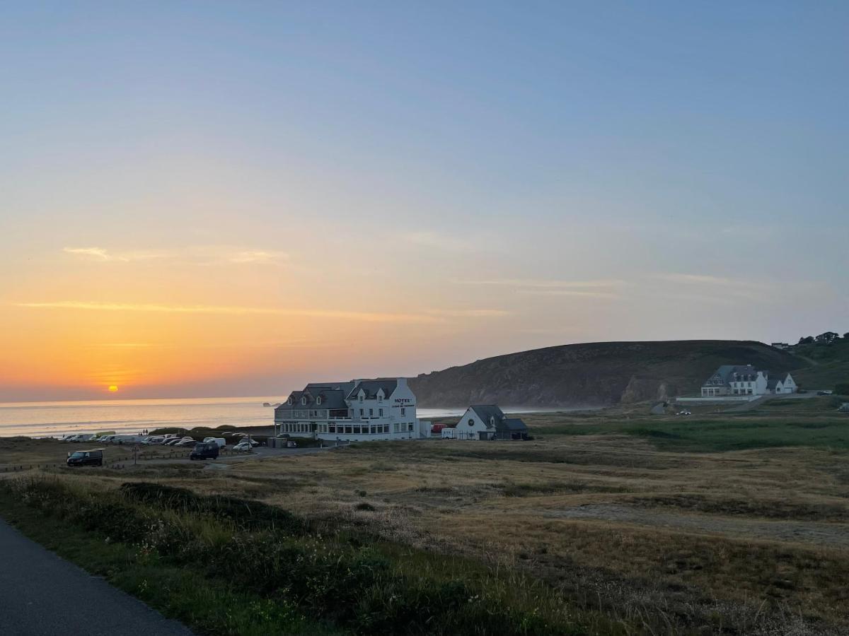 Hotel De La Baie Des Trepasses Plogoff Kültér fotó